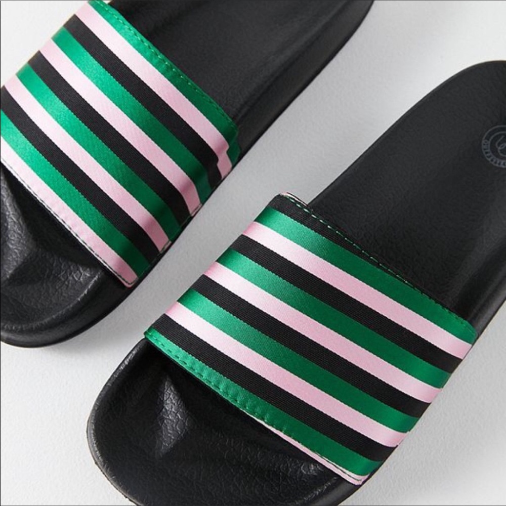 Urban outfitters slides